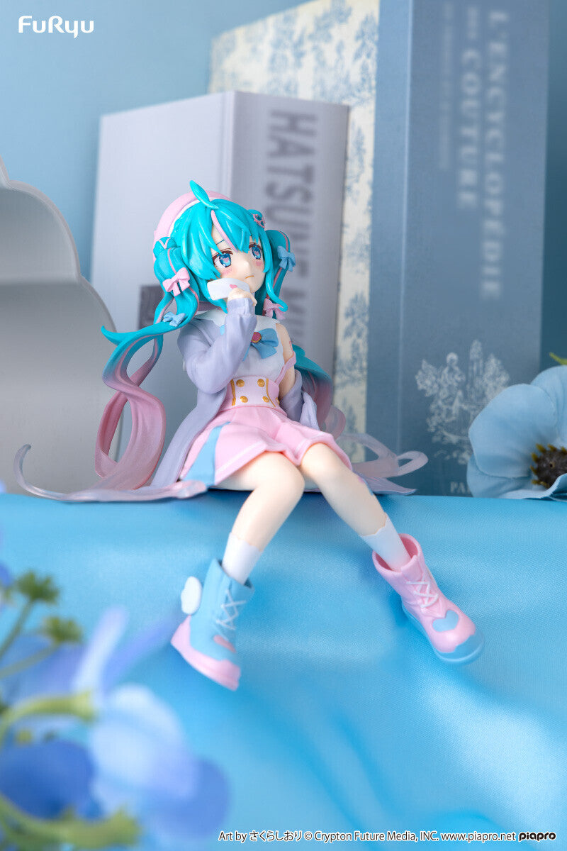 Hatsune Miku - Noodle Stopper Figure - Koisuru Sailor Fuku, Gray ver