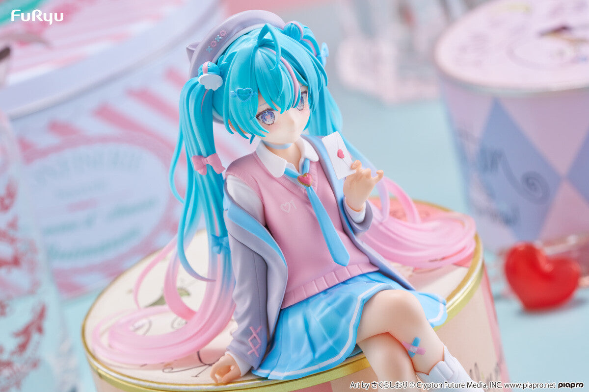 Hatsune Miku - Noodle Stopper Figure - Love Blazer