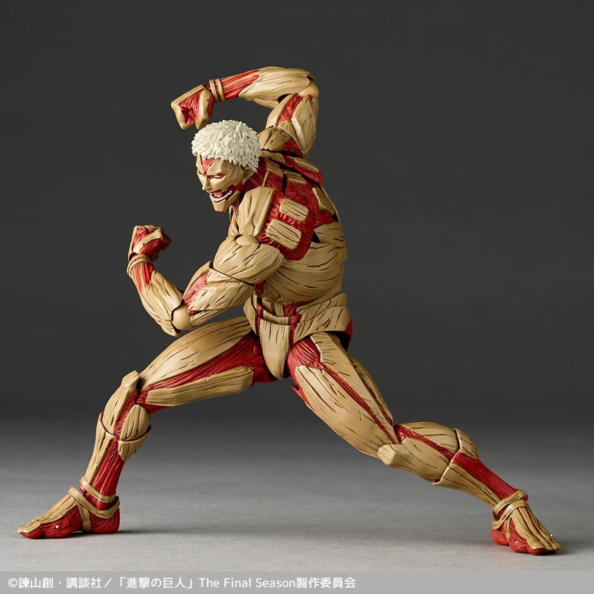 Attack on Titan - Armored Titan - Amazing Yamaguchi - Revoltech