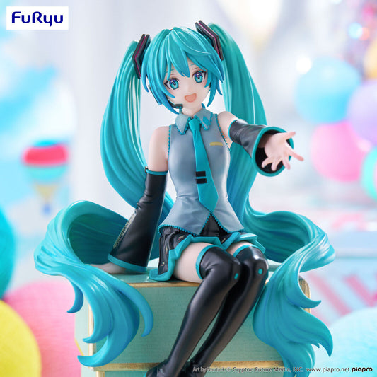 Hatsune Miku Furyu Kuji  Noodle Stopper Figure