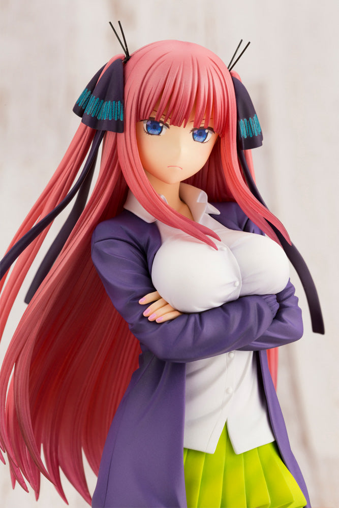 The Quintessential Quintuplets - Nino Nakano 1/8 Scale Figure