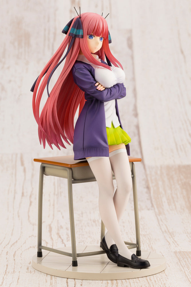 The Quintessential Quintuplets - Nino Nakano 1/8 Scale Figure